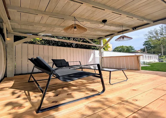 Large With Sauna Apartment *